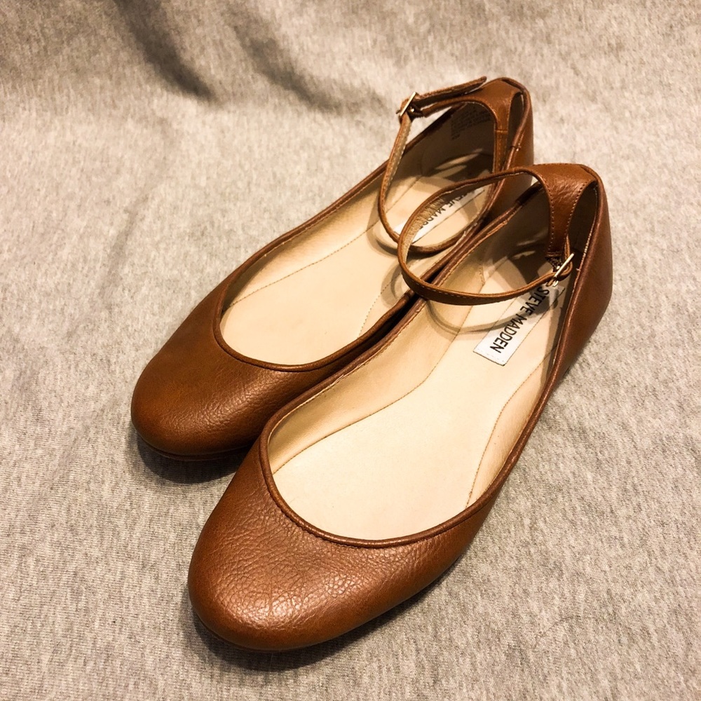 Steve Madden Flats